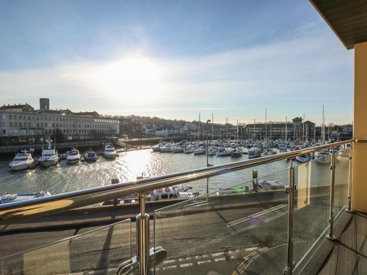 Harbourside Haven Apartment 3 Weymouth Bagian luar foto
