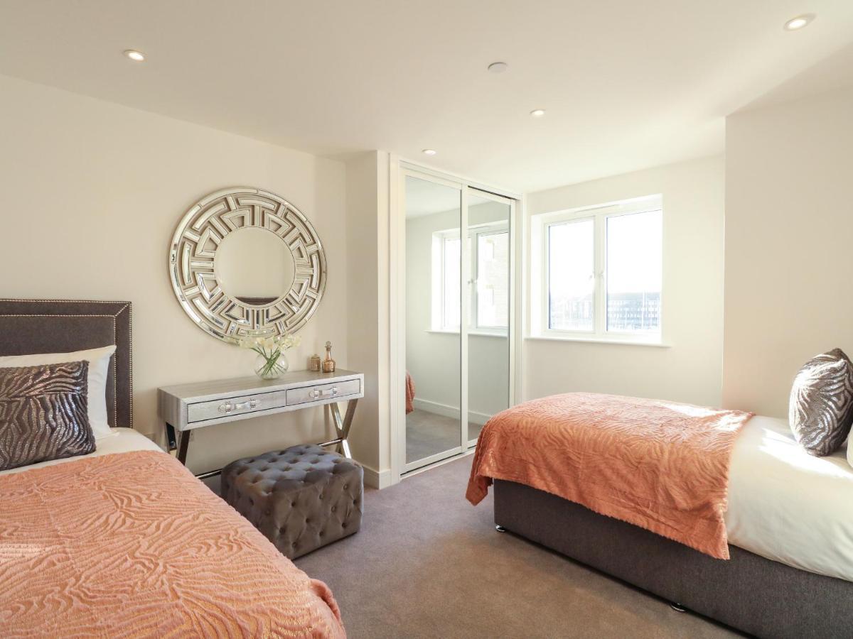Harbourside Haven Apartment 3 Weymouth Bagian luar foto