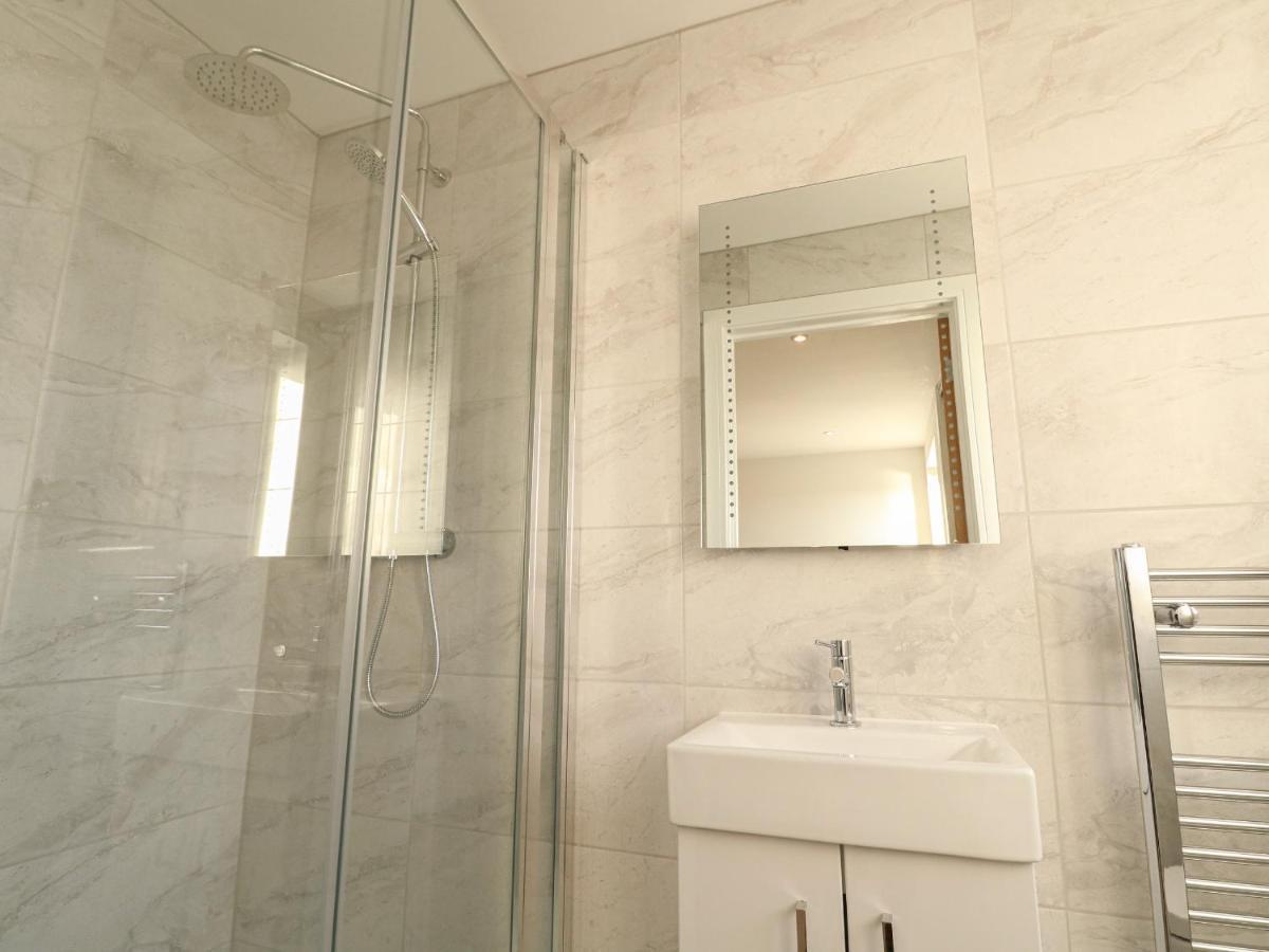 Harbourside Haven Apartment 3 Weymouth Bagian luar foto